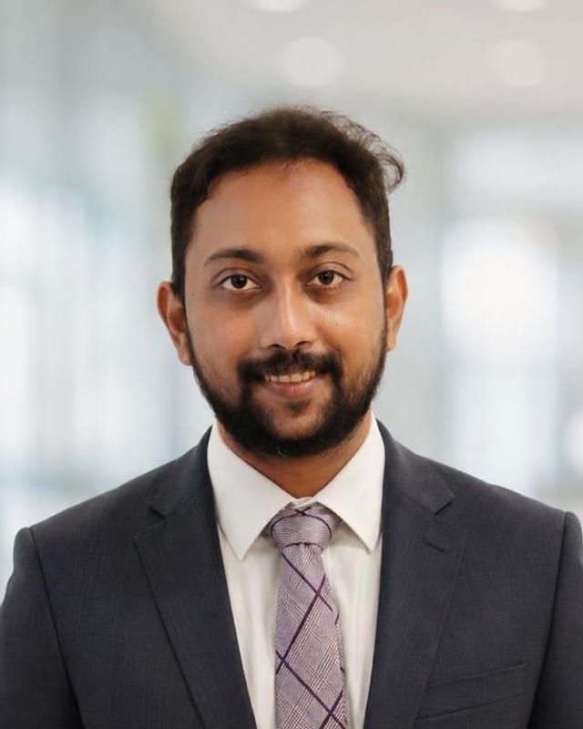 Dr. Rakesh Mohan, Oral & Maxillofacial Surgeon at Mohan's Dental & Maxillofacial Center