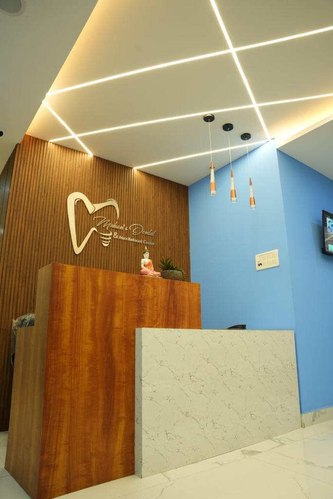Entrance to Mohan's Dental & Maxillofacial Center on Elangovan Street
